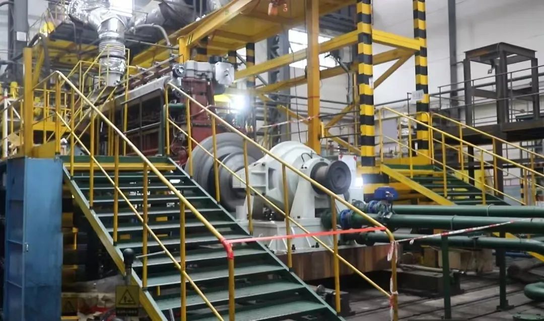 河内1.5分彩：单缸 605kW 国内最大、填补我国空白：中国船舶陕柴重工自主研制的 SXD6L40/52G 中速大功率燃气发动机通过性能鉴定